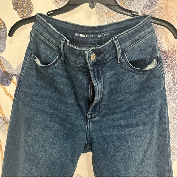 Old Navy High Rise Super Skinny sz 8 - Picture 1 of 8